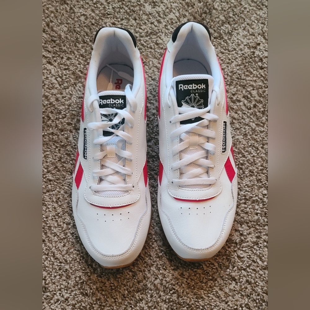 Brand new Reebok in size 10.5